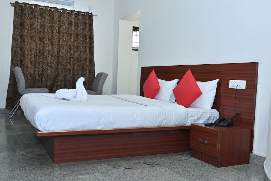 Heritage Inn