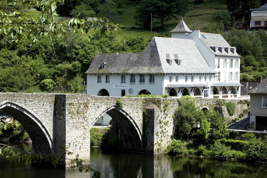 Hôtel la Rivière