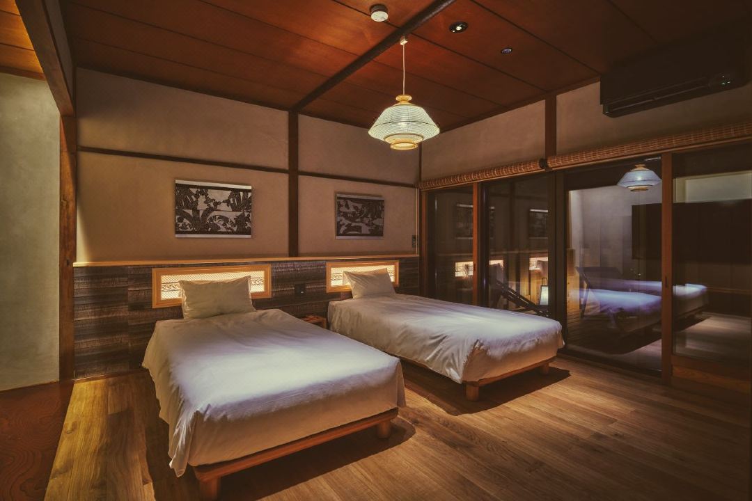 Izumigaya Craft Inn WARAKU