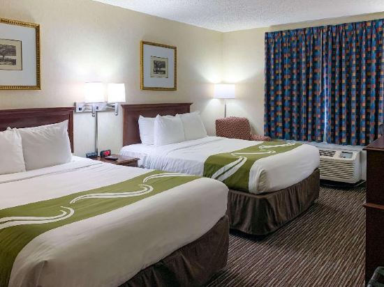 Quality Inn near Toms River Corporate Park - Tap to explore photos