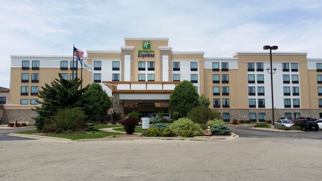 Holiday Inn Express JANESVILLE-I-90 & US HWY 14 by IHG