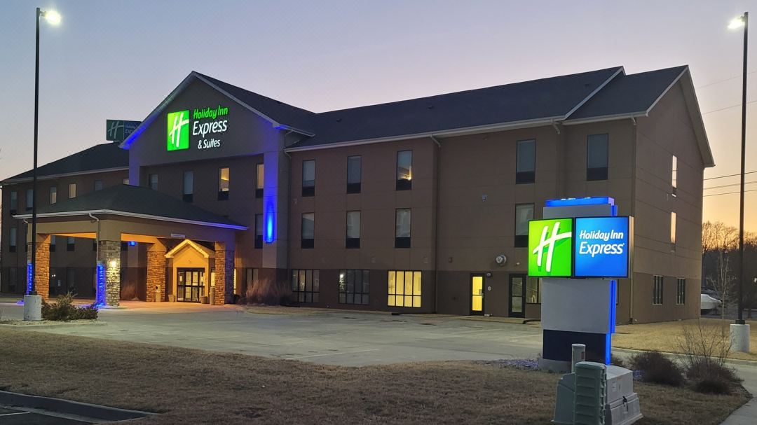 Holiday Inn Express & Suites JUNCTION CITY by IHG