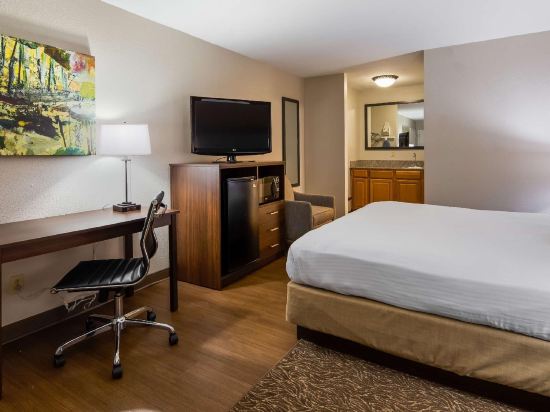 Best Western Shenandoah Inn - Tap to explore photos