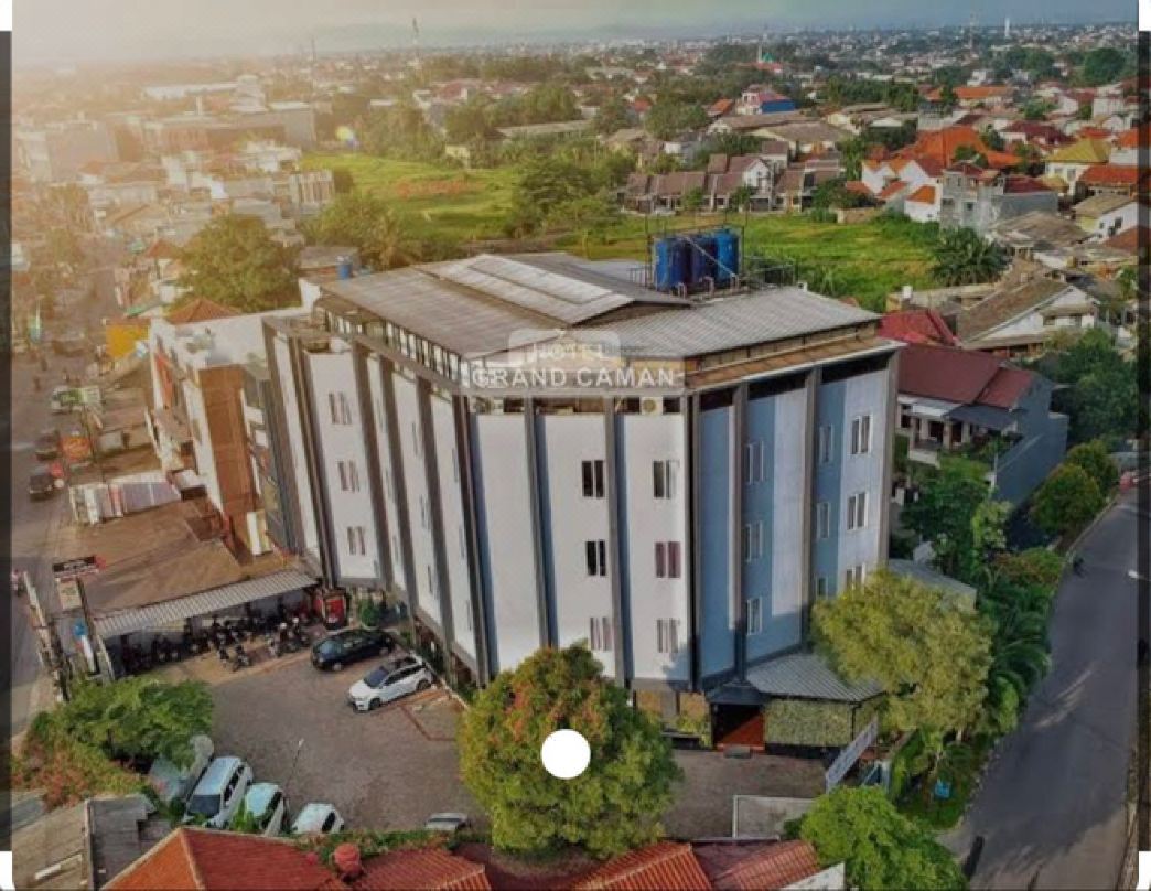 Grand Caman Hotel