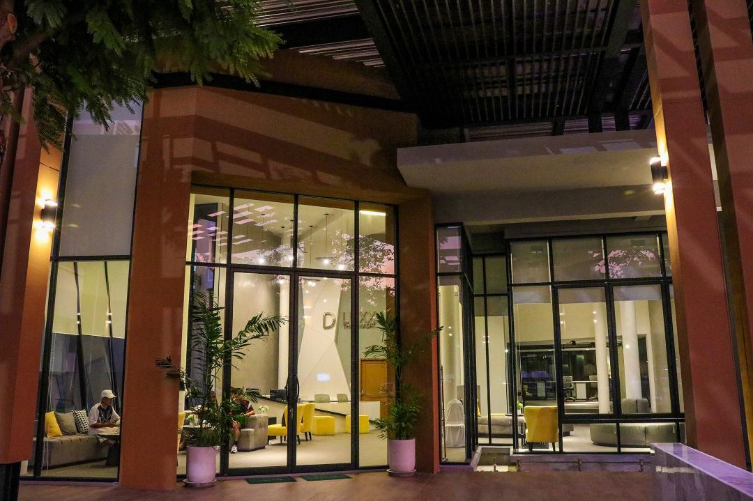 Dluxx Thammasat