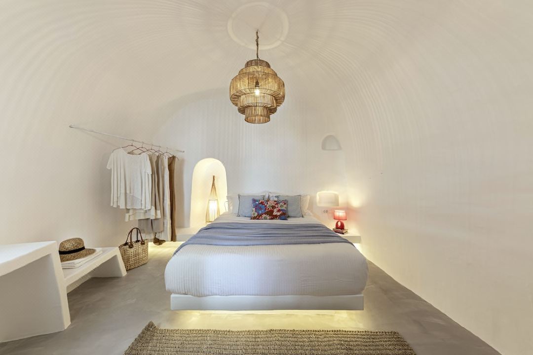 White Cave Villa by Caldera Houses