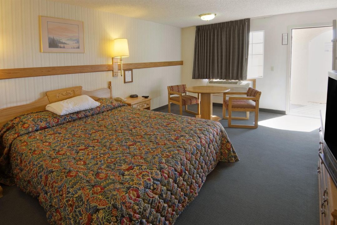 Aerospace Inn-Mojave