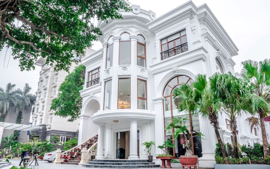 Hoa Nam Hotel