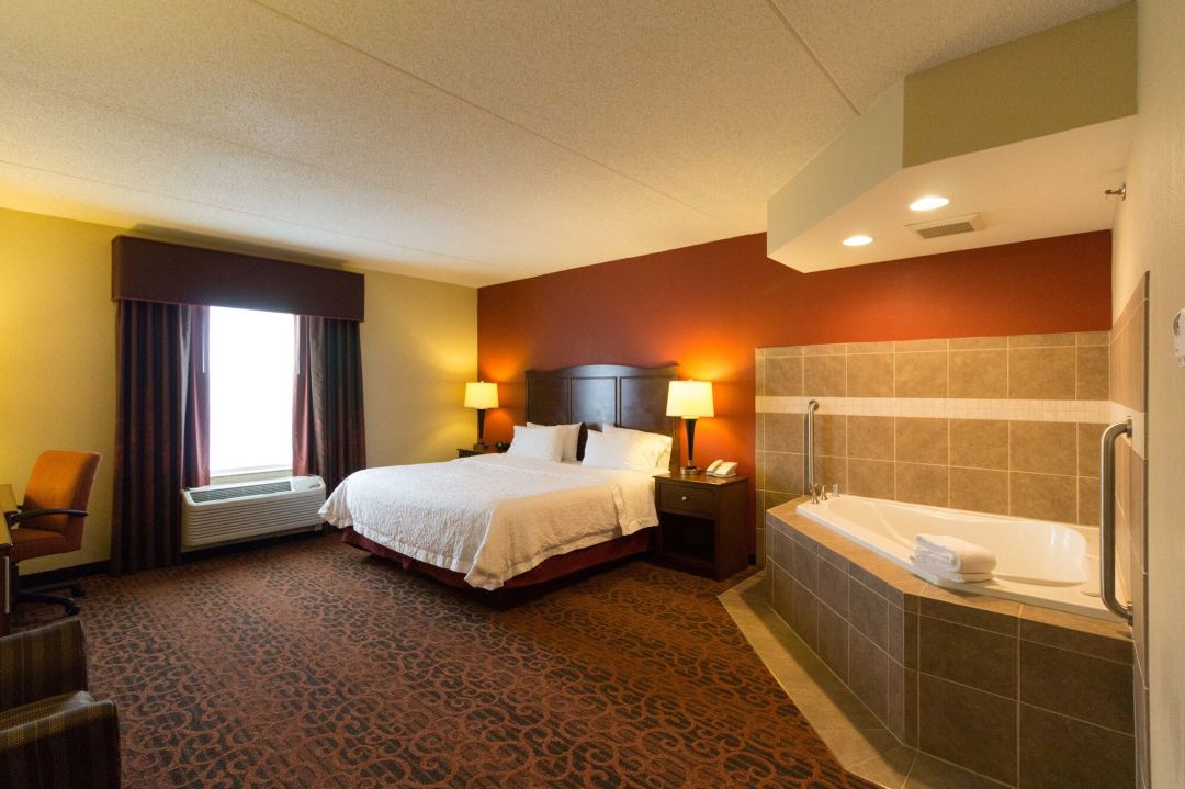 Hampton Inn Columbus-South