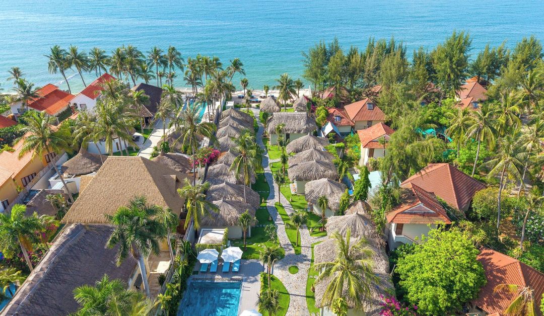 Coco Cottage Beachfront Resort