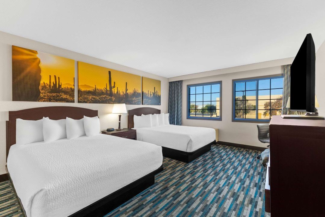 Days Inn & Suites by Wyndham Mesa Near Phoenix