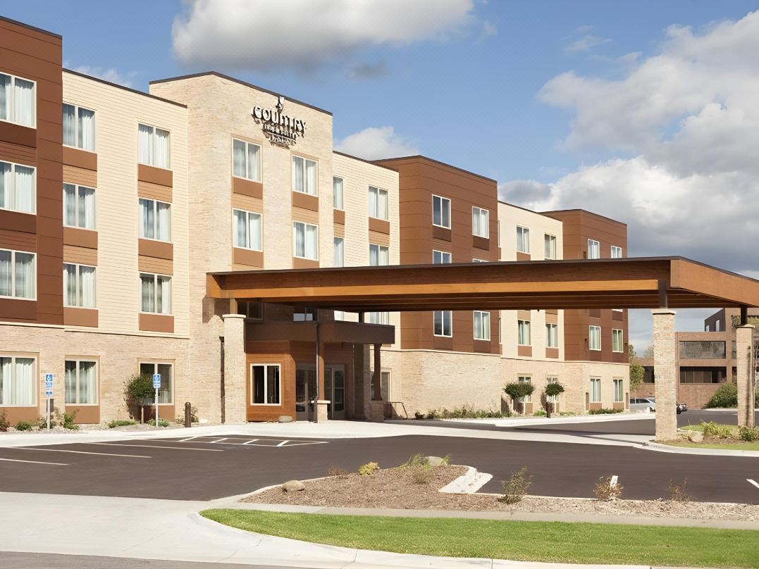 Country Inn & Suites by Radisson Roseville - St Paul