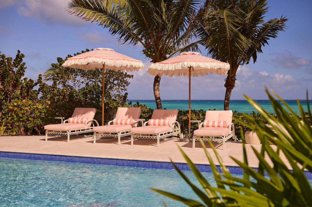 Coral Sands Hotel