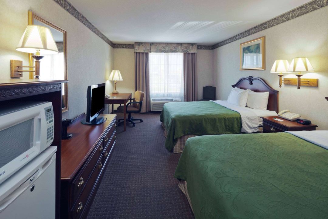 Wingate by Wyndham Mansfield Oh
