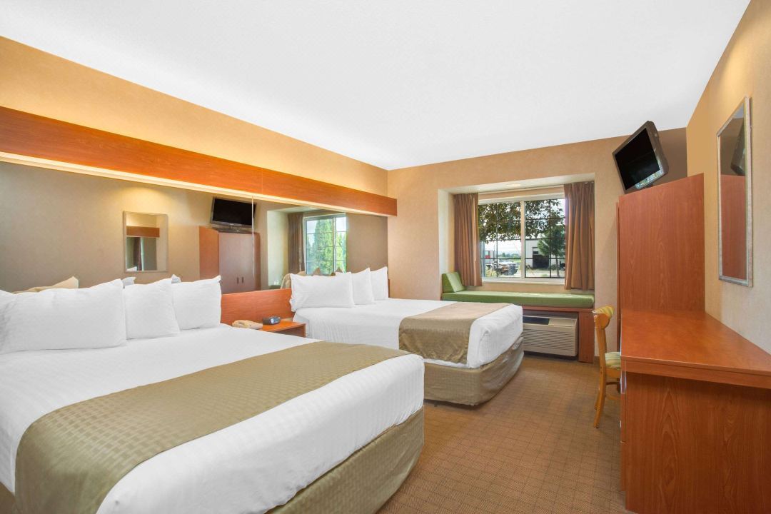 Microtel Inn & Suites by Wyndham Springville
