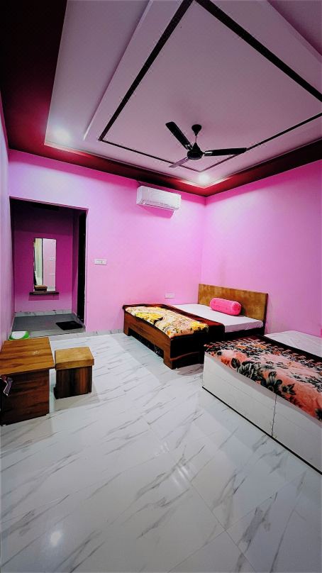 Hotel Pratham