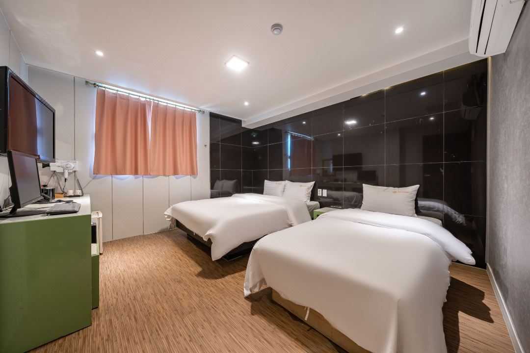 Hwaseong (Hyangnam) Su