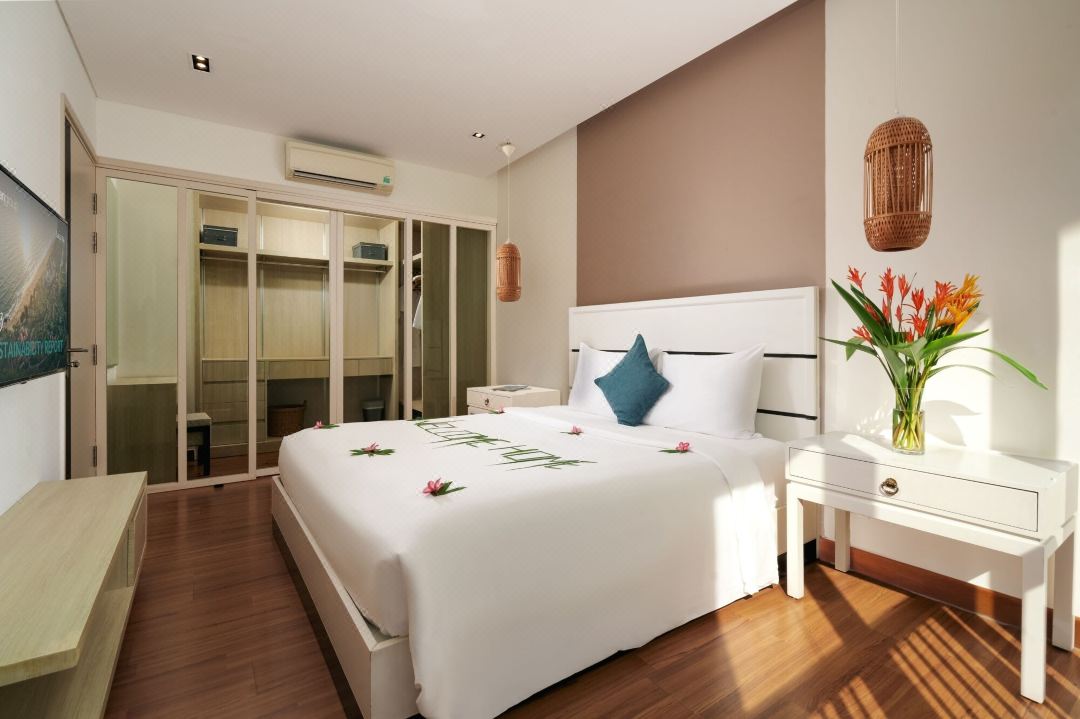 Laguna Parkside Lang Co