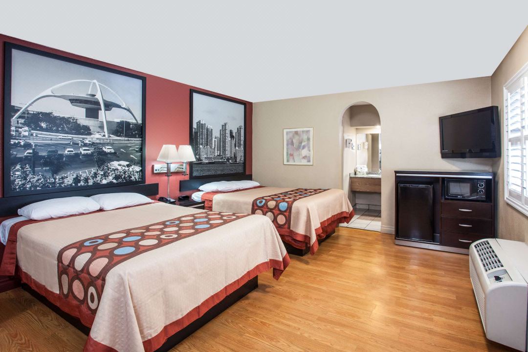Motel 6 Pasadena, CA – Old Town Pasadena Area