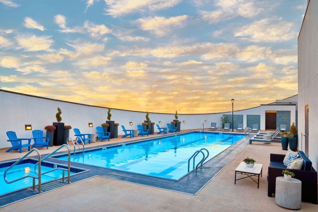 Renaissance Dallas Hotel