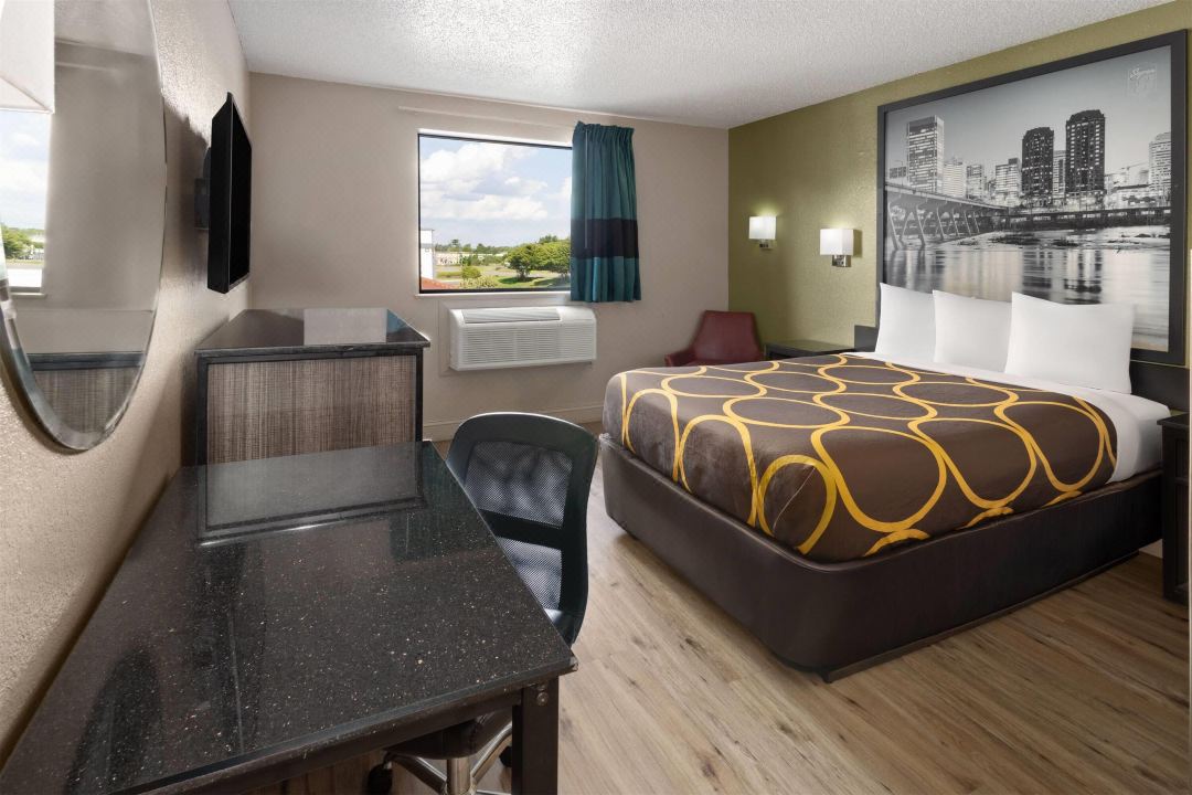 Super 8 by Wyndham Richmond Midlothian Turnpike