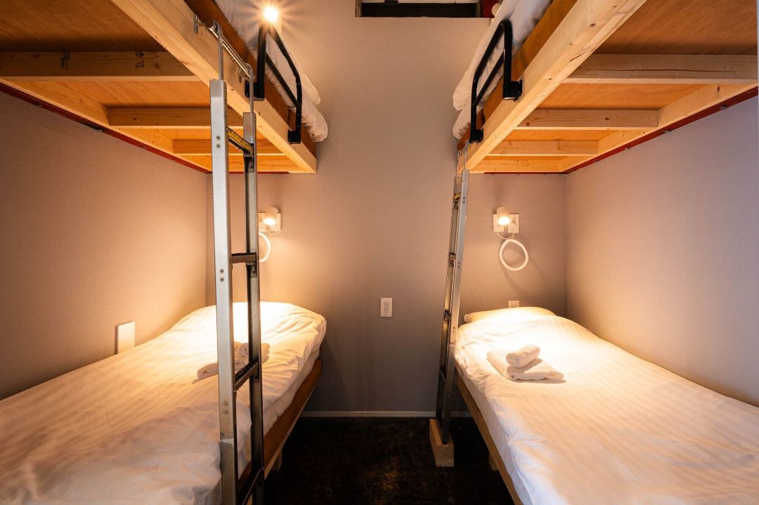 โรงแรมมังงะ ART โตเกียว BAKUROCHO