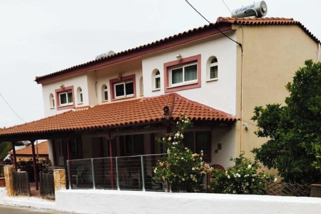 Yiannis' Maizonette Ancient Olympia - Happy Rentals