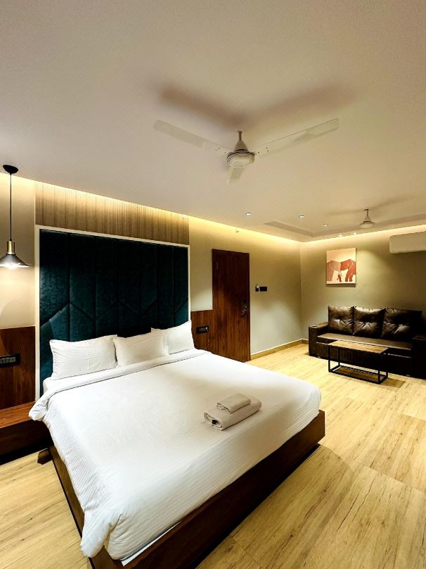 V Hotel