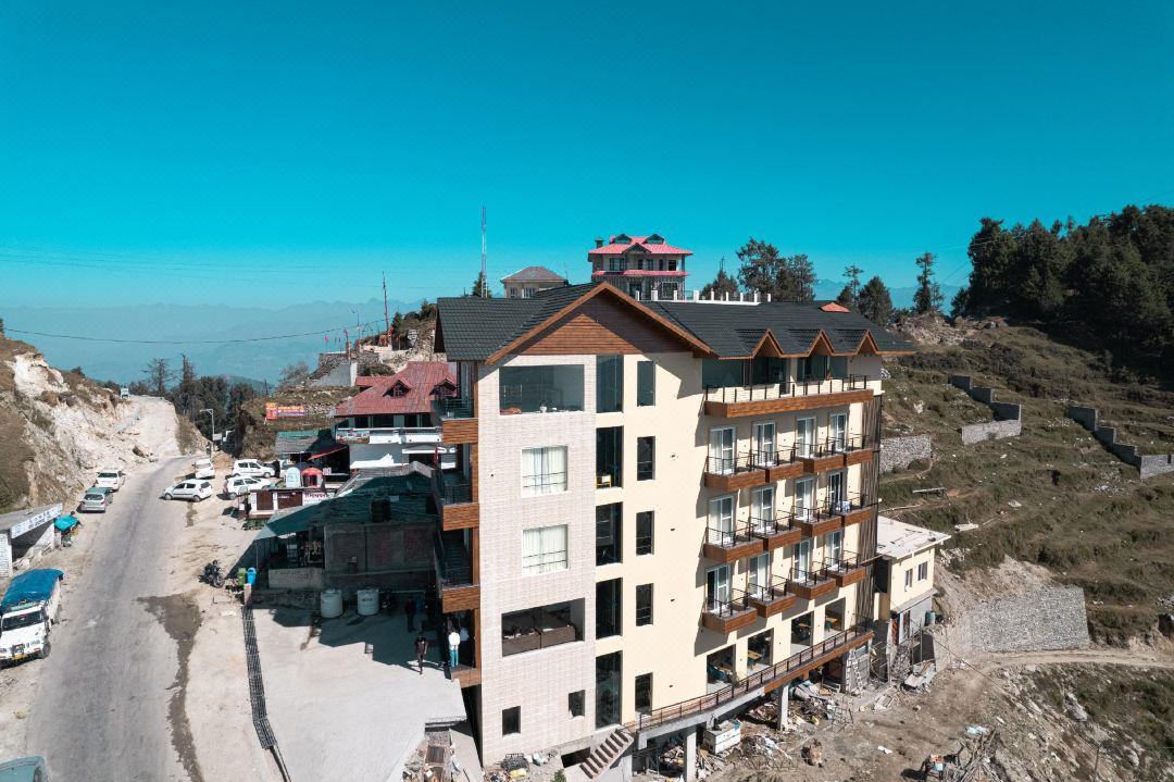 The Jot Pass Hotel