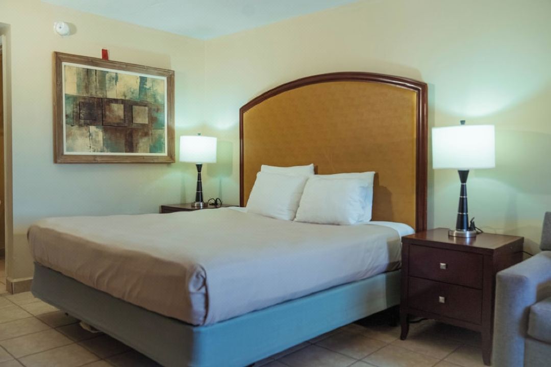 Serena Inn