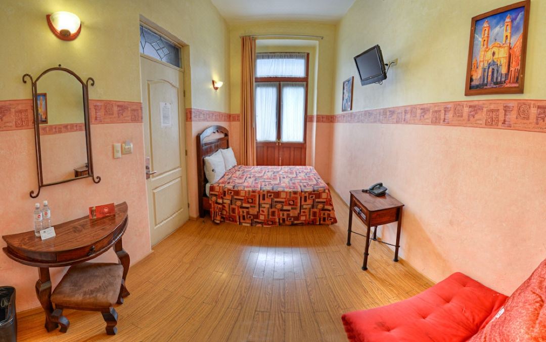 Hotel la Alhondiga