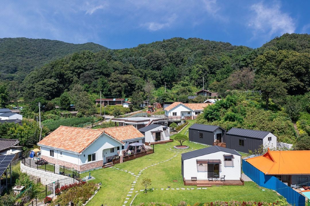 Anseong NomadRoad