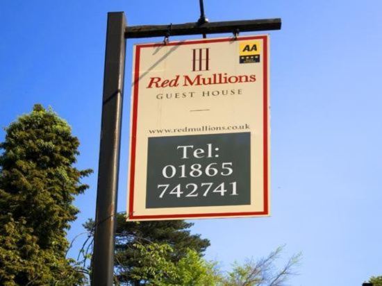 Red Mullions Guest House - Tap to explore photos