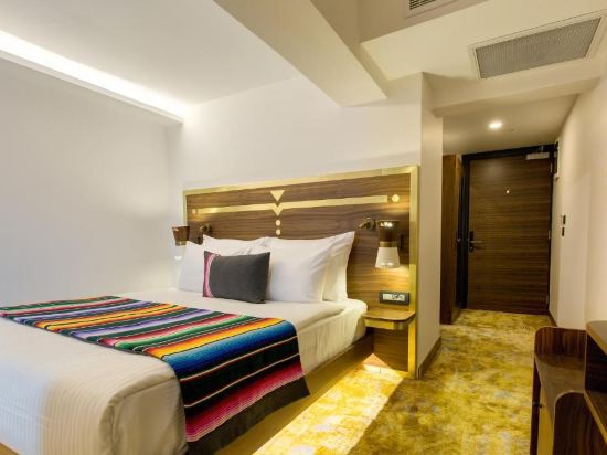 HAY Hotel Alsancak - Tap to explore photos