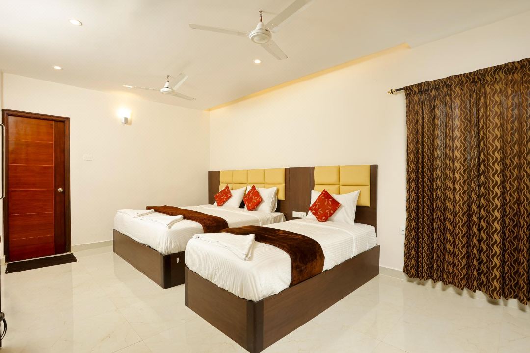 Hotel Harish Palace