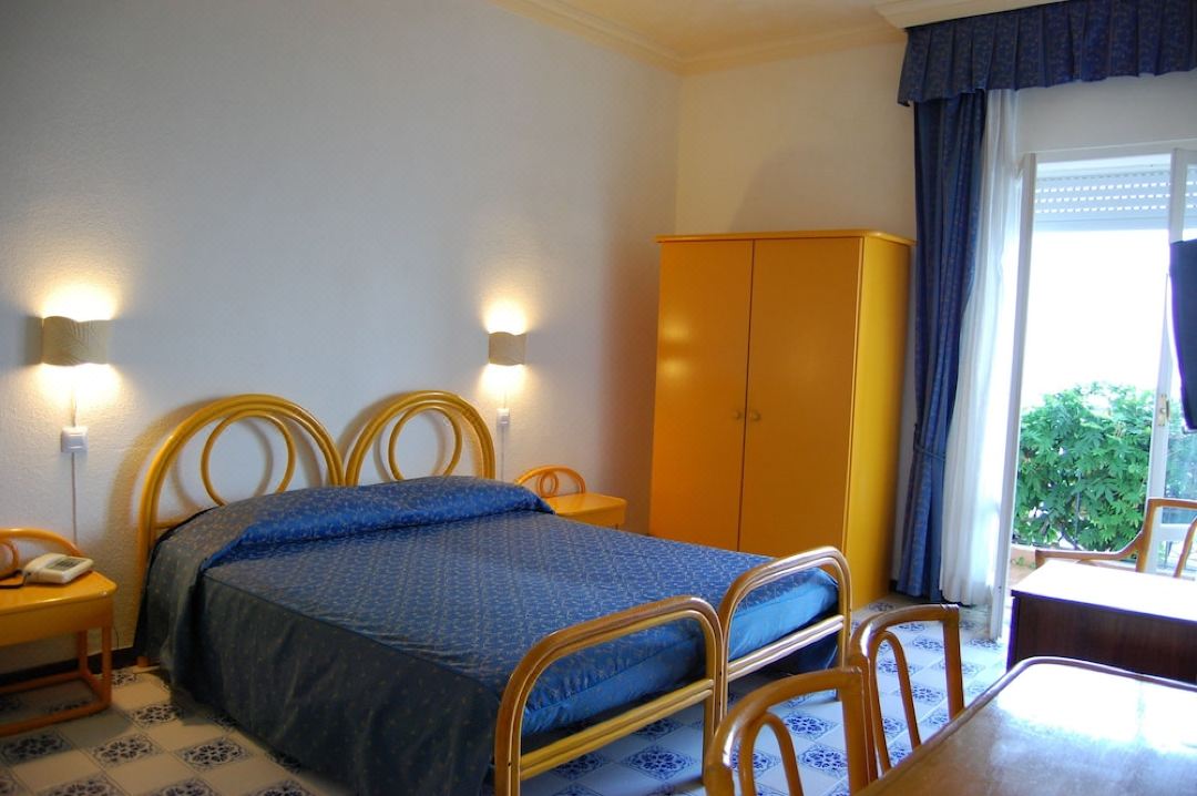 Hotel Giardino Sul Mare