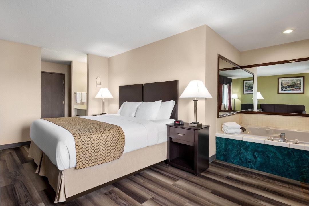 Baymont by Wyndham Monroe