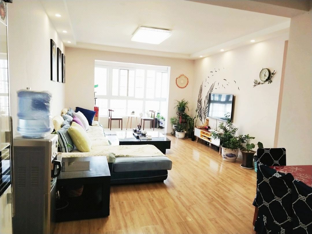 Yuanfang de Jia Apartment (Hangtian Avenue Section 1, No. 2)