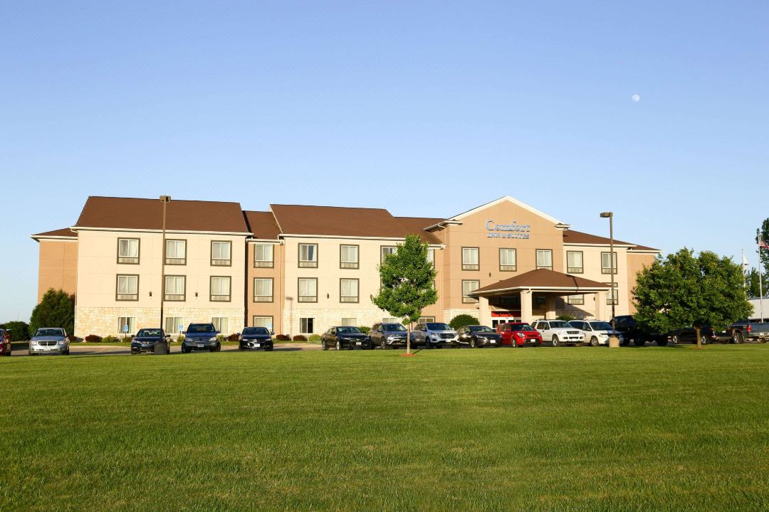 Comfort Inn & Suites Grinnell Near I-80