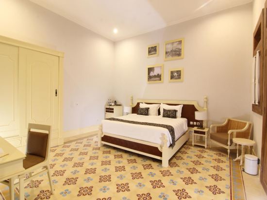 Java Villas Boutique Hotel & Resto - Tap to explore photos