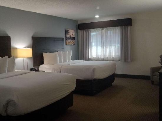 Best Western Downtown Casper Hotel - Tap to explore photos