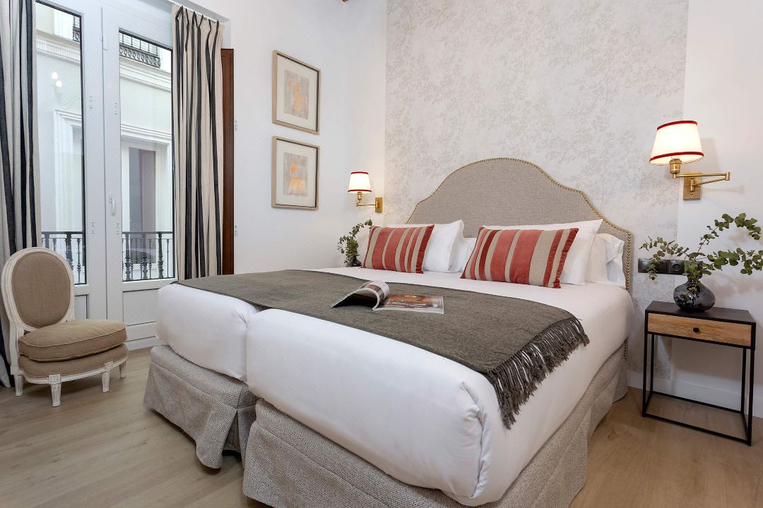 Bright apartment in Sevilla. Teodosio II