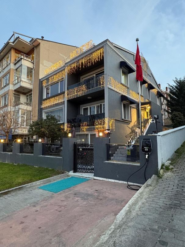Mateo Hotel