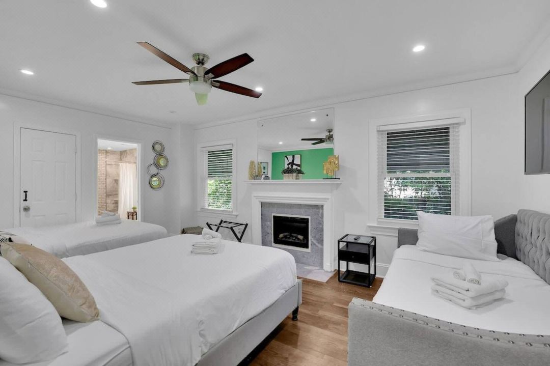 Cozy 3Br Buckheadprivate Fencedyard, Prime Spot