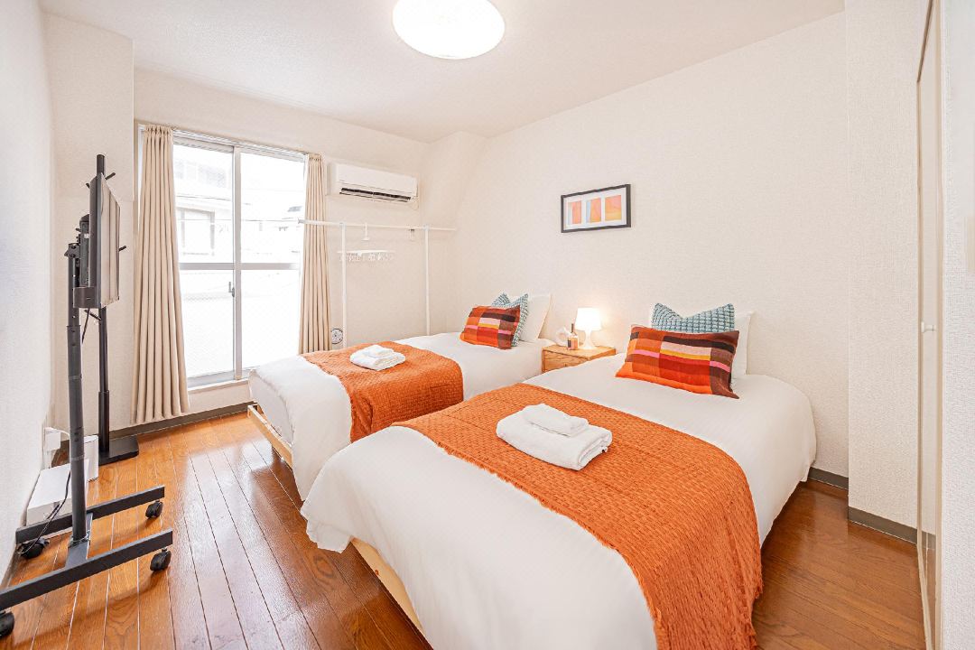 Shinjuku Wind Apartment • Cozy Retreats