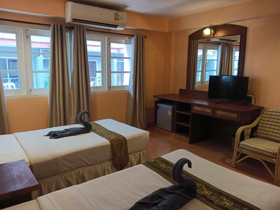 Nid Huahin Hotel