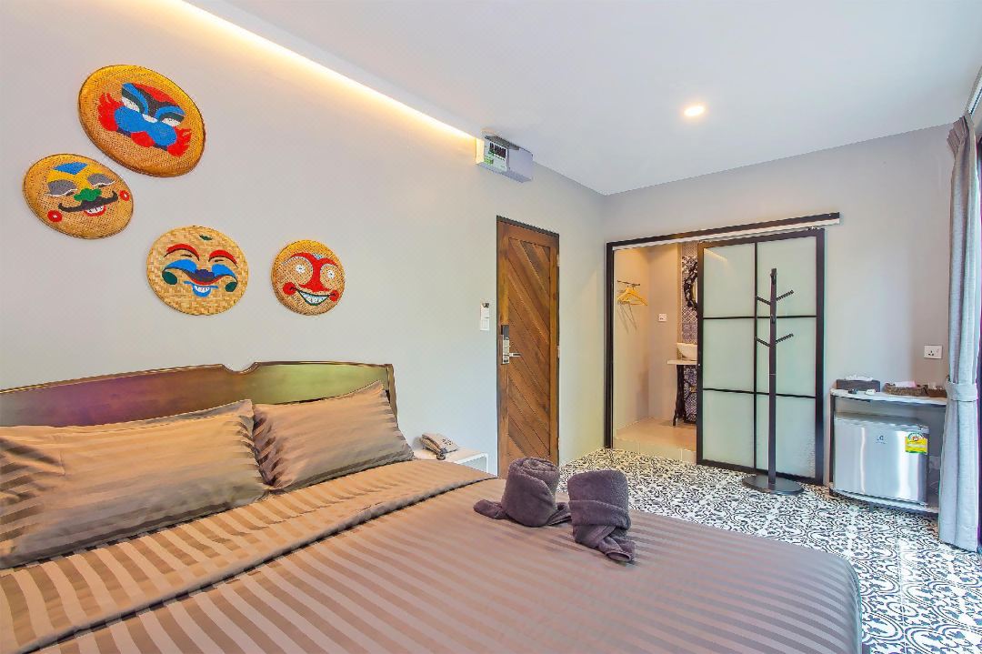 JN9 Poshtel