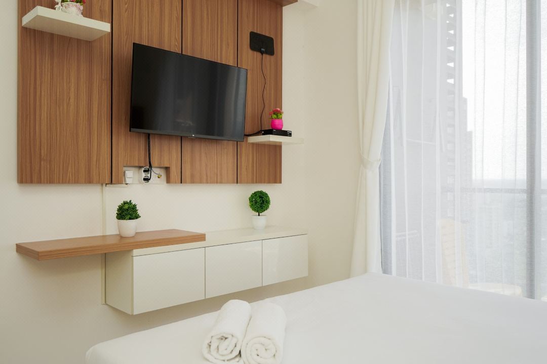 Well Appointed and Homey Studio at Sky House BSD Apartment