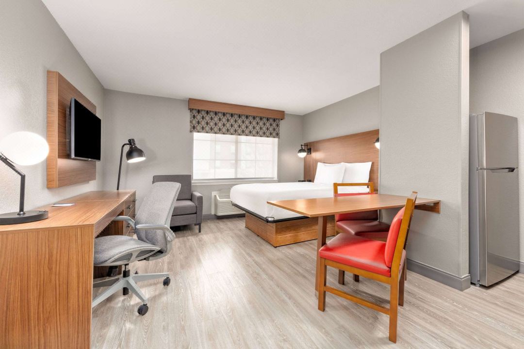 Hawthorn Extended Stay by Wyndham Bedford - Dallas