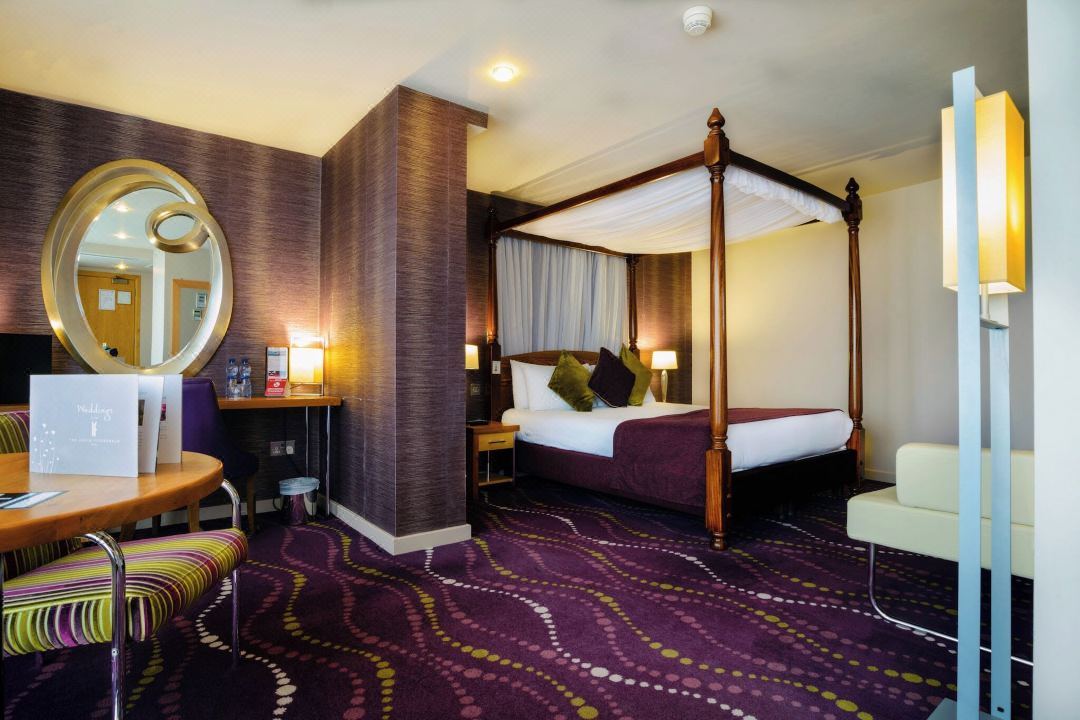 Louis Fitzgerald Hotel